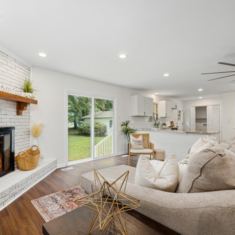 Painting in Groton, CT